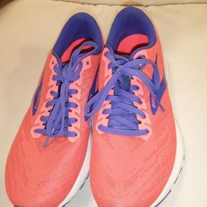 Brooks Women's Launch 7 1203221B621 Orange Running Shoes Sneakers Size US 8.5B